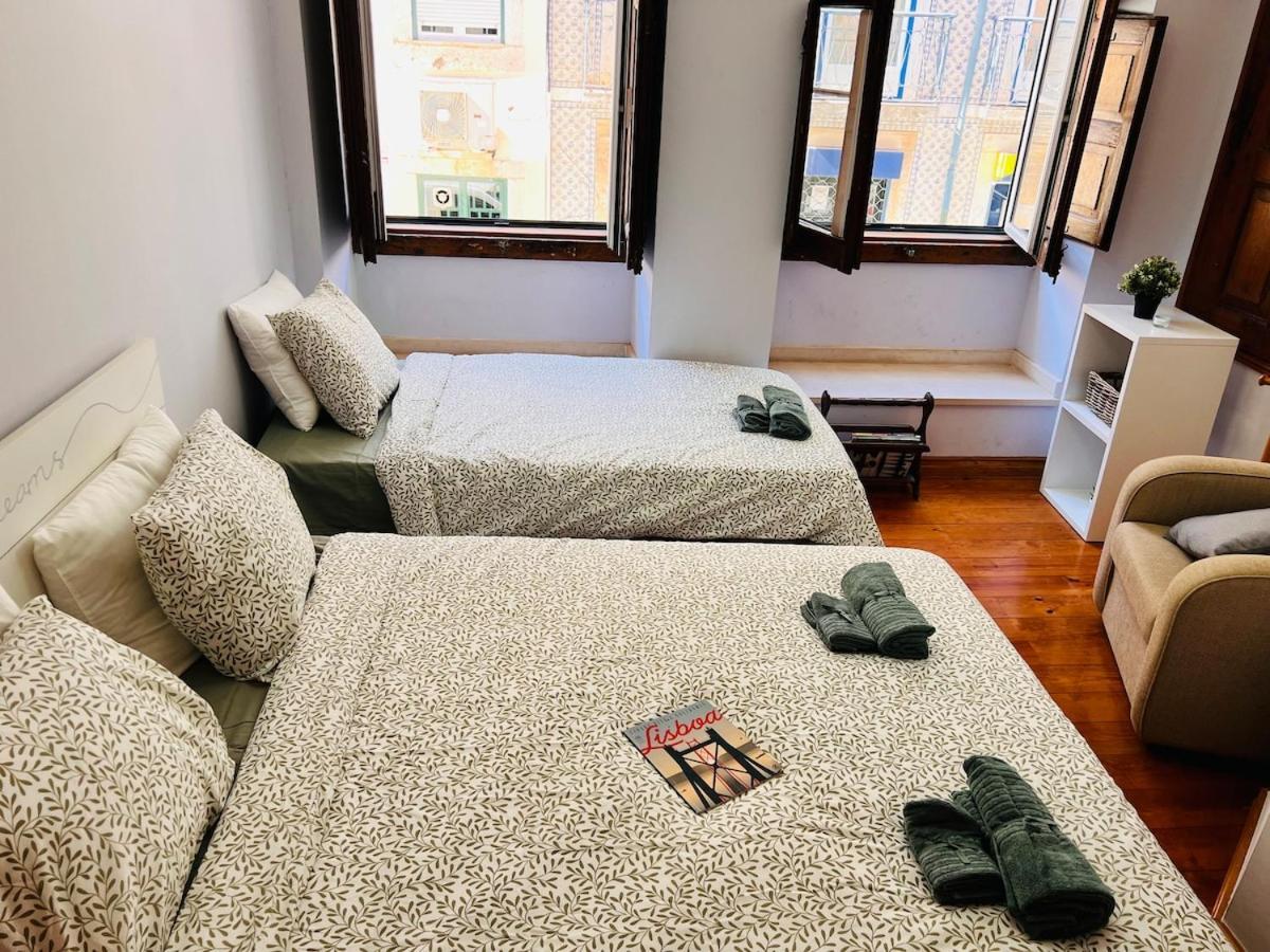 Apartment In The Heart Of *